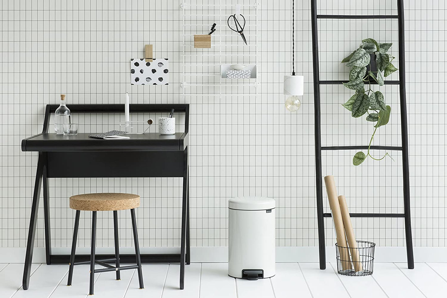 Brabantia 111969 Pedal Bin,12L, Plastic inner Bucket White