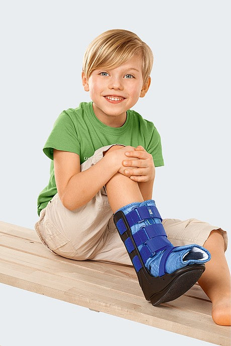 MEDI G1900K2 WALKER BOOT KIDZ